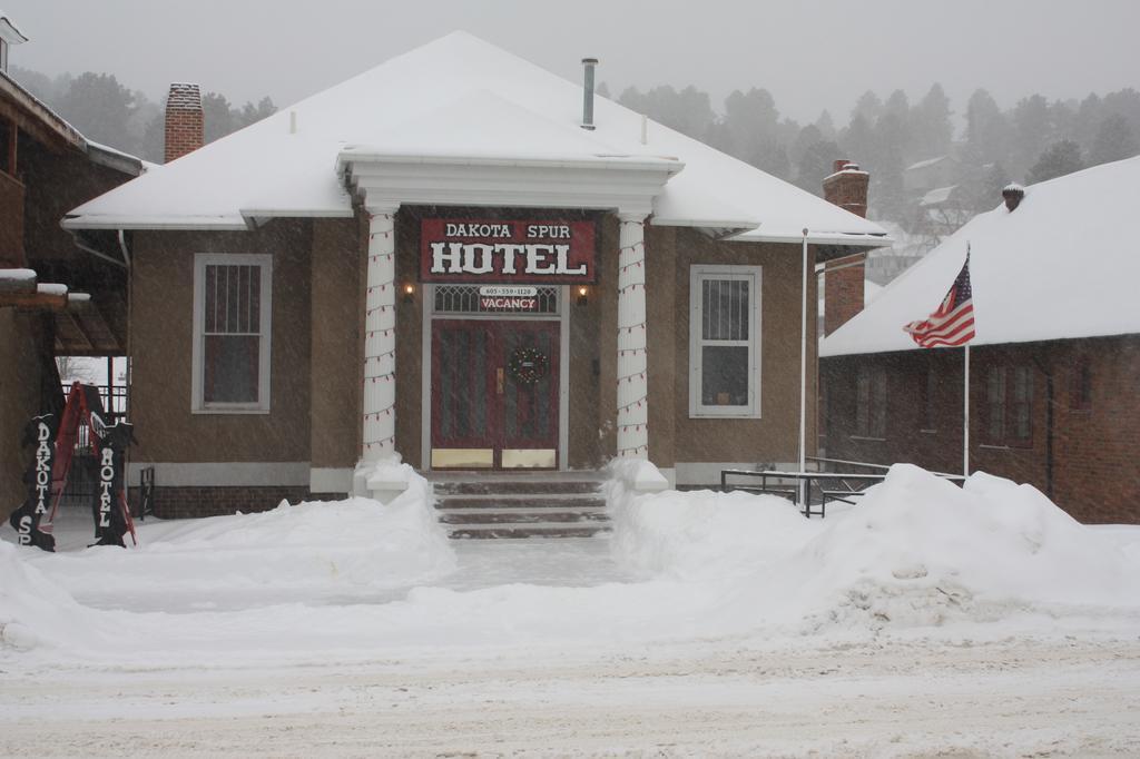Dakota Spur Hotel Lead Экстерьер фото
