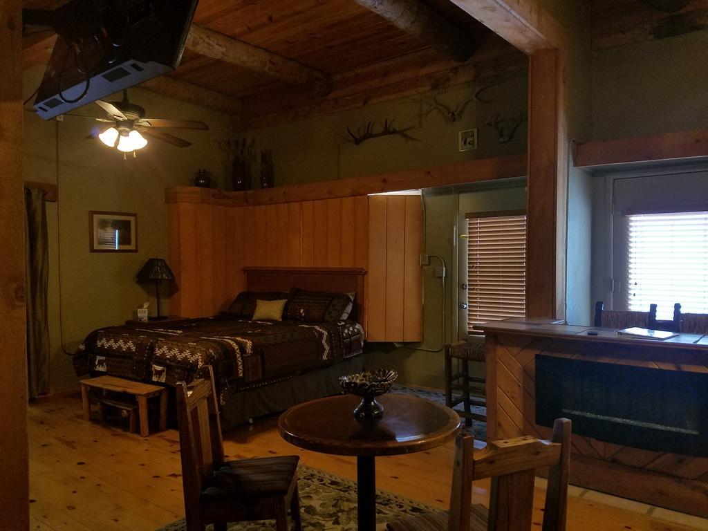 Dakota Spur Hotel Lead Экстерьер фото